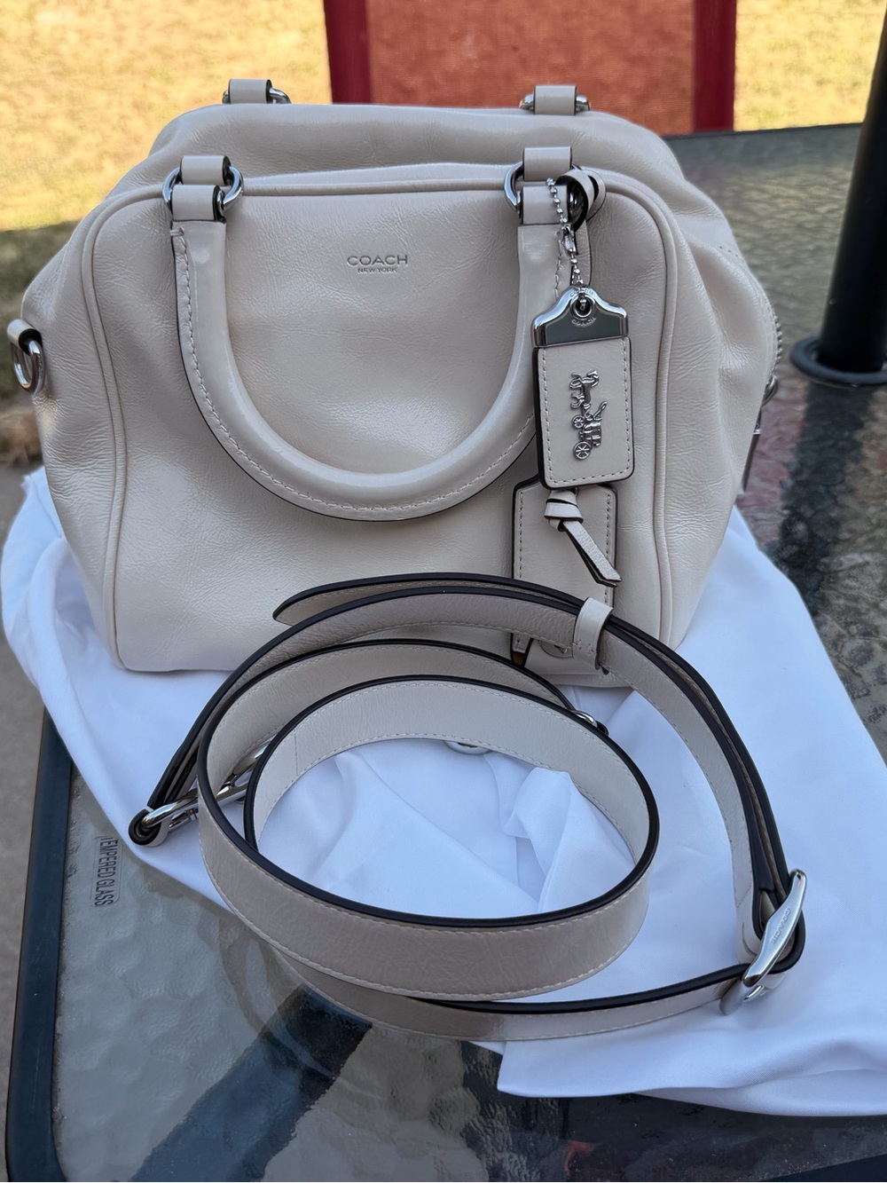 COACH Rogue Cube 20 glazed chalk. - Picture 10 of 10